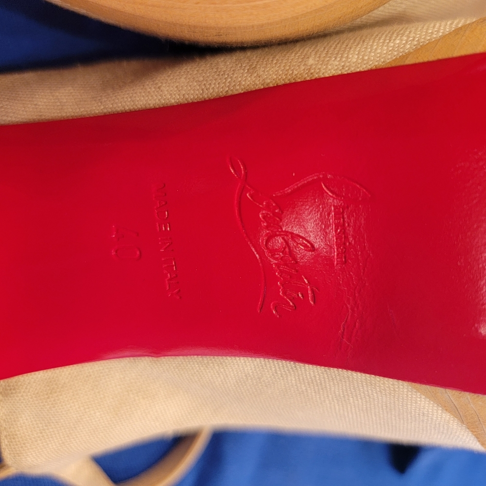 Christian Louboutin women's heels size 40 - Picture 6 of 6